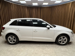 AUDİ A3 SPORTBACK 1.0 TFSI DYNAMİC S-TRONİC SERVİS BAKIMLI 12 TAKSİT