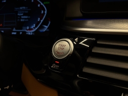 BMW 520İ SPECİAL EDİTİON M SPORT CARBON SCHWARZ HATASZ 12 TAKSİT