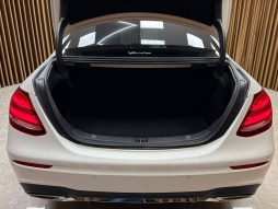 MERCEDES-BENZ E180 AMG COMMAND CAM TAVAN HATASIZ BOYASIZ 12TKST