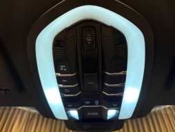 PORSCHE MACAN 2.0 BAYİ CAM TAVAN/PUSULA/SOĞUTMA/ISITMA 12 TAKSİT