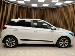 HYUNDAİ İ20 1.4 MPİ ELİTE OTOMATİK CAM TAVAN 12 TAKSİT