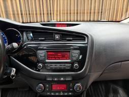 KİA CEED 1.6 CRDİ CONCEPT PLUS CAMT. K.KARTINA 12 TAKSİT %18ORAN