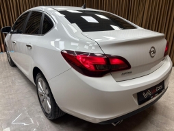 OPEL ASTRA SEDAN 1.4 TURBO COSMO SUNROOF 2012 MODEL 12 TAKSİT