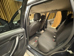 DACİA DUSTER 1.5 DCI 4X2 LAUERATE OTOMATİK HATASIZ 12 TAKSİT