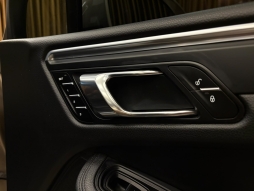PORSCHE MACAN 2.0 BAYİ CAM TAVAN/PUSULA/SOĞUTMA/ISITMA 12 TAKSİT