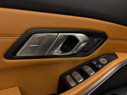 BMW 3.20İ FİRST EDİTİON LUXURY LİNE İÇİ TABA HATASIZ 12 TAKSİT