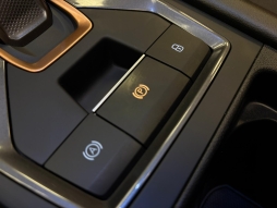 CUPRA FORMENTOR 1.5 eTSI K.KARTINA 12 TAKSİT %18 ORAN