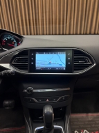 PEUGEOT 1.2 PURETECH ALLURE CAM TAVAN OTOMATİK 12 TAKSİT