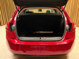 PEUGEOT 1.2 PURETECH ALLURE CAM TAVAN OTOMATİK 12 TAKSİT