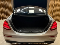 MERCEDES-BENZ E200D AMG COMMAND/VAKUM HATASIZ BOYASIZ 12 TAKSİT