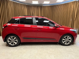 HYUNDAİ İ20 1.4 MPİ ELİTE OTOMATİK CAM TAVAN HATASIZ 12 TAKSİT