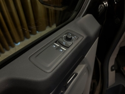 FORD CUSTOM 320L TİTANİUM 8+1 OTOMBİL %20 FATURA HATASIZ 12TAKST