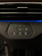 VOLKSWAGEN ID 4 PURE 2025 MODEL CAM TAVAN HATASIZ 12 TAKSİT