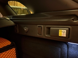 RANGE ROVER VELAR 2.0 HSE R-DYNAMİC HSE HATASIZ BOYASIZ 12 TAKST