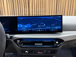 BMW 320İ M SPORT LAZER/SHADOW/RSA3 YAZILIM 12 TAKSİT