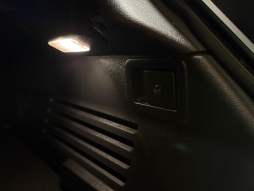 PEUGEOT 3008 1.6 E-HDİ ALLURE CAM TAVAN OTOMATİK HATASIZ 12 TKST