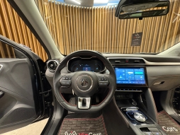MG ZS EV LUXURY ELEKTİRİKLİ CAM TAVAN HATASIZ 12 TAKSİT