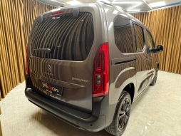 CİTROEN BERLİNGO 1.5 BLUEHDİ FEEL BOLD OTOMATİK HATASIZ 12 TAKST