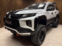 MİTSUBİSHİ L200 4X4 BLİZZARD OTOMATİK FULL AKSESUAR 12 TAKSİT