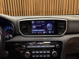 KİA SPORTAGE 1.6 CRDI ELEGANCE 4X2 CAM TAVANLI HATASIZ 12 TAKSİT