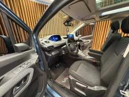 PEUGEOT RİFTER 1.5 BLUEHDI GT CAM TAVAN HATASIZ BOYASZ 12 TAKSİT