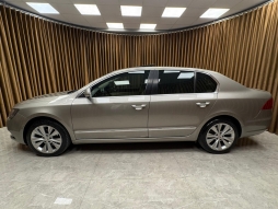 SKODA SÜPERB 1.6 TDI ELEGANCE SUNROOF 4KOLTUK ISITMA 12 TAKSİT