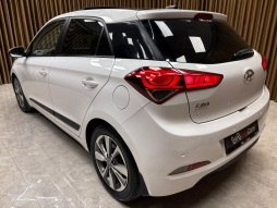 HYUNDAİ İ20 1.4 MPİ ELİTE OTOMATİK CAM TAVAN HATASIZ 12 TAKSİT