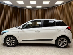 HYUNDAİ İ20 1.4 MPİ ELİTE OTOMATİK CAM TAVAN 12 TAKSİT