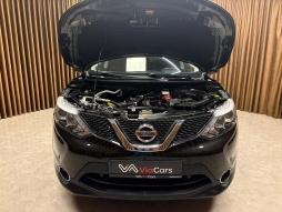 NİSSAN QASHQAİ 1.2 DIG-T SKY PACK CAM TAVAN HATASIZ 12 TAKSİT