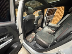 MERCEDES-BENZ GLB 200 AMG+ 4 MATİC CAM TAVAN HATASIZ 12 TAKSİT