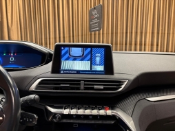 PEUGEOT 3008 ACTİVE PİREME EDİTİON CAM TAVAN HATASIZ 12 TAKSİT