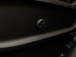 MERCEDES-BENZ GLB 200 AMG+ 4 MATİC CAM TAVAN HATASIZ 12 TAKSİT