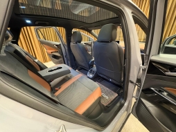 VOLKSWAGEN ID 4 PURE 2025 MODEL CAM TAVAN HATASIZ 12 TAKSİT