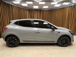 RENAULT CLİO 1.0 TCE TECHNO ESPRİT ALPİNE HATASIZ 12 TAKSİT