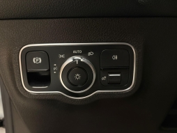 MERCEDES-BENZ GLB 200 AMG+ 4 MATİC CAM TAVAN HATASIZ 12 TAKSİT