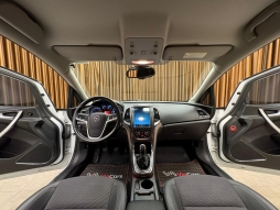 OPEL ASTRA 1.3 CDTI COSMO TESLA EKRAN HATASIZ BOYASIZ 12 TAKSİT