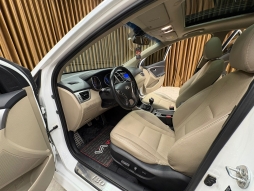 HYUNDAİ İ30 ELİTE CAM TAVAN 12 TAKSİT
