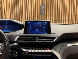 PEUGEOT 3008 ACTİVE PİREME EDİTİON CAM TAVAN HATASIZ 12 TAKSİT