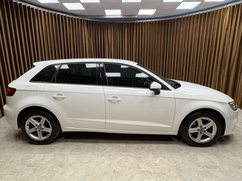 AUDİ A3 SPORTBACK 1.0 TFSI DYNAMİC S-TRONİC SERVİS BAKIMLI 12 TAKSİT