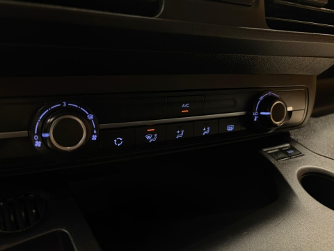 CİTROEN BERLİNGO 1.5 BLUEHDİ FEEL BOLD OTOMATİK HATASIZ 12 TAKST