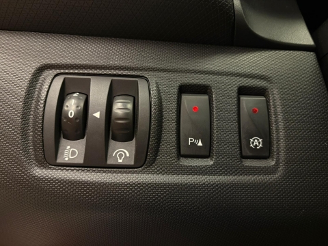 RENAULT CLİO 0.9 TCE ICON K.KARTINA 12 TAKSİT %18 ORAN