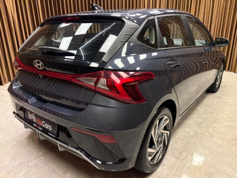 HYUNDAİ İ20 1.4 MPI STYLE OTOMATİK YENİ KASA HATASIZ 12 TAKSİT