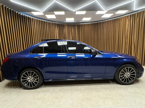 MERCEDES-BENZ C200 4 MATİC AMG İÇİ TABA HATASIZ BOYASIZ 12 TAKST