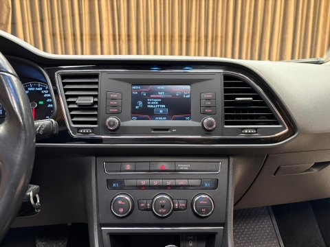 SEAT LEON 1.2 TSI STYLE OTOMATİK CAM TAVAN 12 TAKSİT