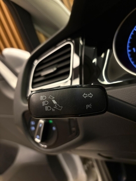 VW GOLF 1.6 TDI COMFORTLİNE DSG CAM TAVAN HATASIZ 12 TAKSİT