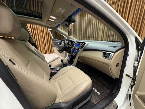 HYUNDAİ İ30 ELİTE CAM TAVAN 12 TAKSİT