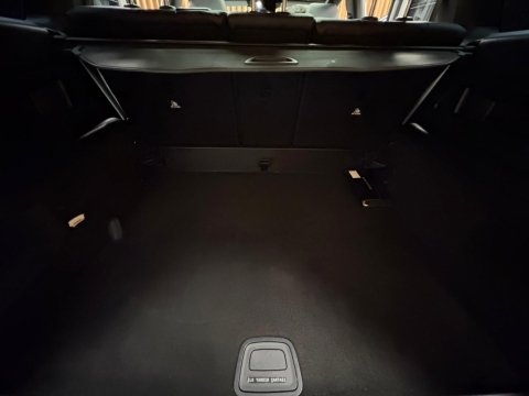 MERCEDES-BENZ GLB 200 AMG+ 4 MATİC CAM TAVAN HATASIZ 12 TAKSİT