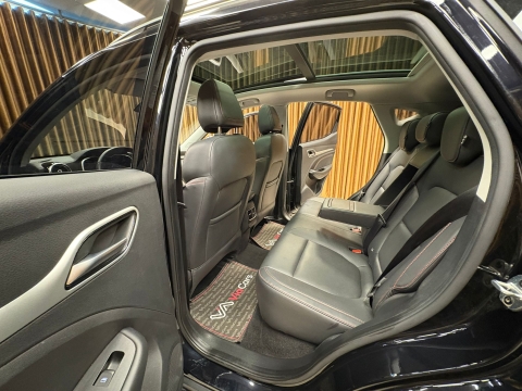 MG ZS EV LUXURY ELEKTİRİKLİ CAM TAVAN HATASIZ 12 TAKSİT