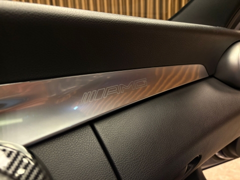 MERCEDES-BENZ C200 4 MATİC AMG İÇİ TABA HATASIZ BOYASIZ 12 TAKST