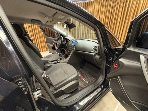 OPEL ASTRA 1.6 COSMO LPG'Lİ OTOMATİK 2010 MODEL 12 TAKSİT